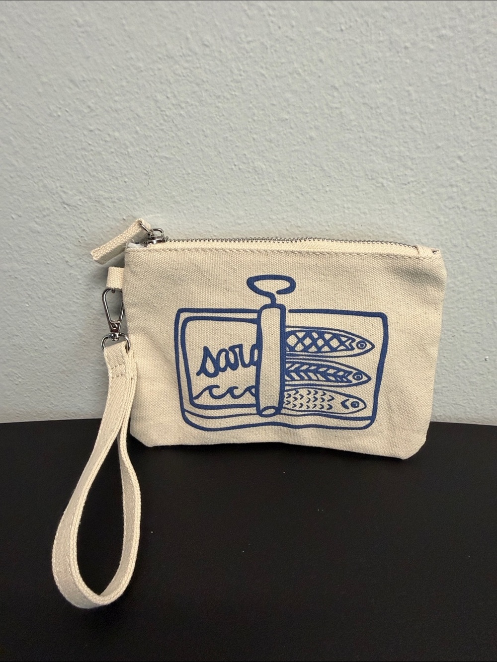 C&C California | Mini Canvas Tote w/ Wristlet, Bag Charm & Crossbody Strap ๐ - Picture 8 of 10